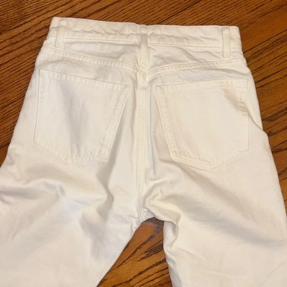 Women's White High-Rise Button-Fly Jeans - Picture 5 of 5